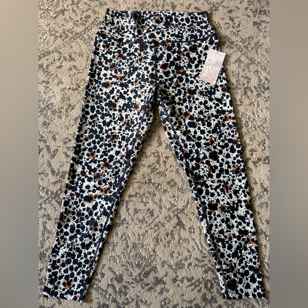 Women’s SAGE COLLECTIVE Size L 3/4 Leggings